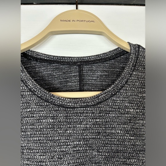 Lululemon Kitsilano Long Sleeve Top - Picture 5 of 6